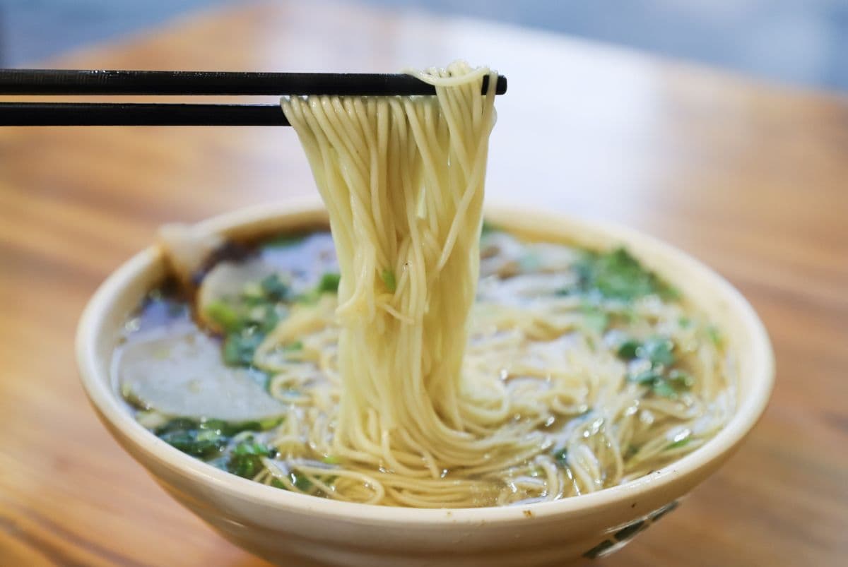 Bún bò Nam Bộ — tofu